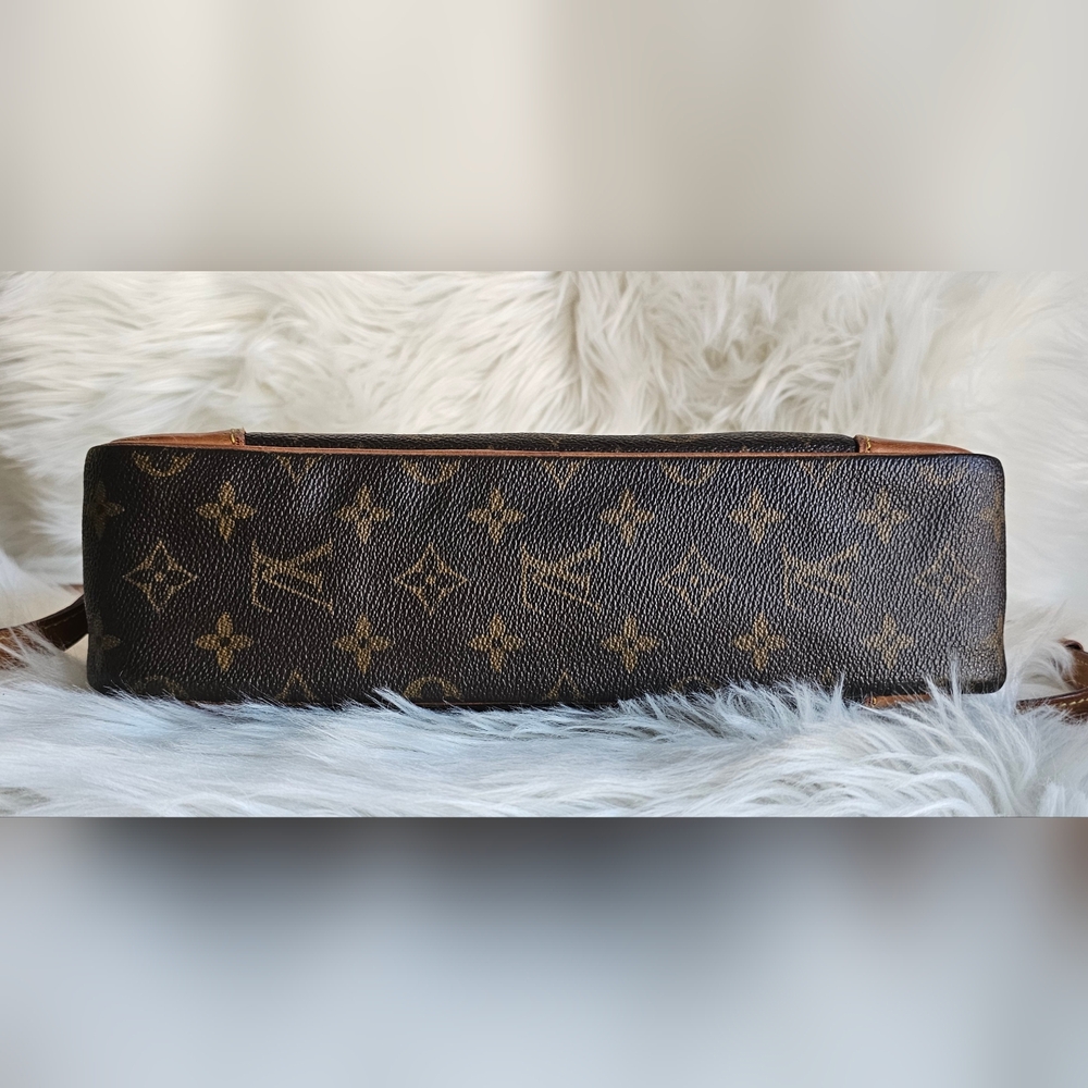 ❌SOLD❌ 🔥 LV Trocadero 30 🔥 - Picture 4 of 16